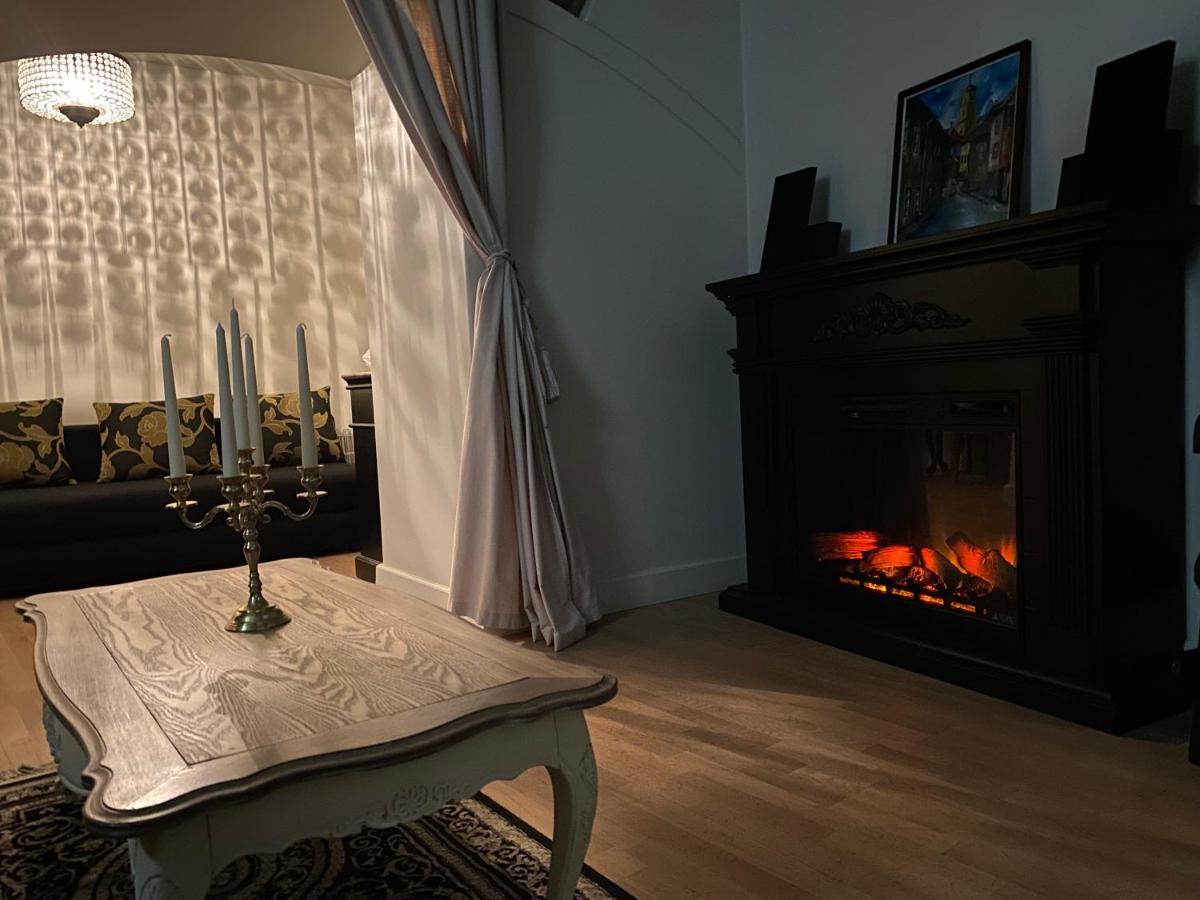 Exclusive Gaono Apartment In The Heart Of Old Town Вилнюс Екстериор снимка